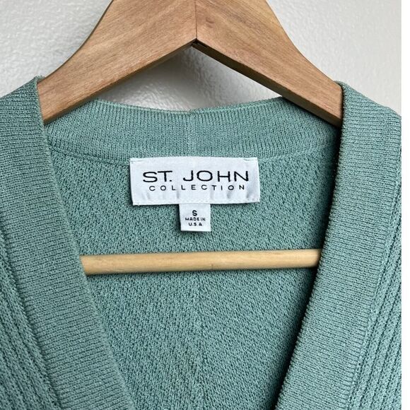 St. John Collection Green Ribbed Cardigan Sz. 6 - Picture 2 of 6